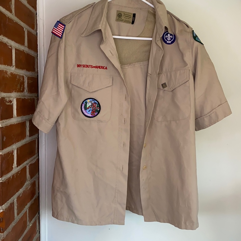 Female den leader uniform, Boy Scouts of America